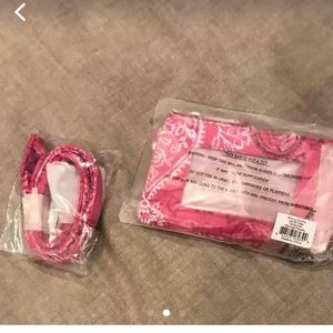 NIP Vera Bradley Zip ID and Lanyard